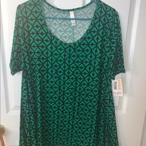 Small lularoe perfect t brand new with tags